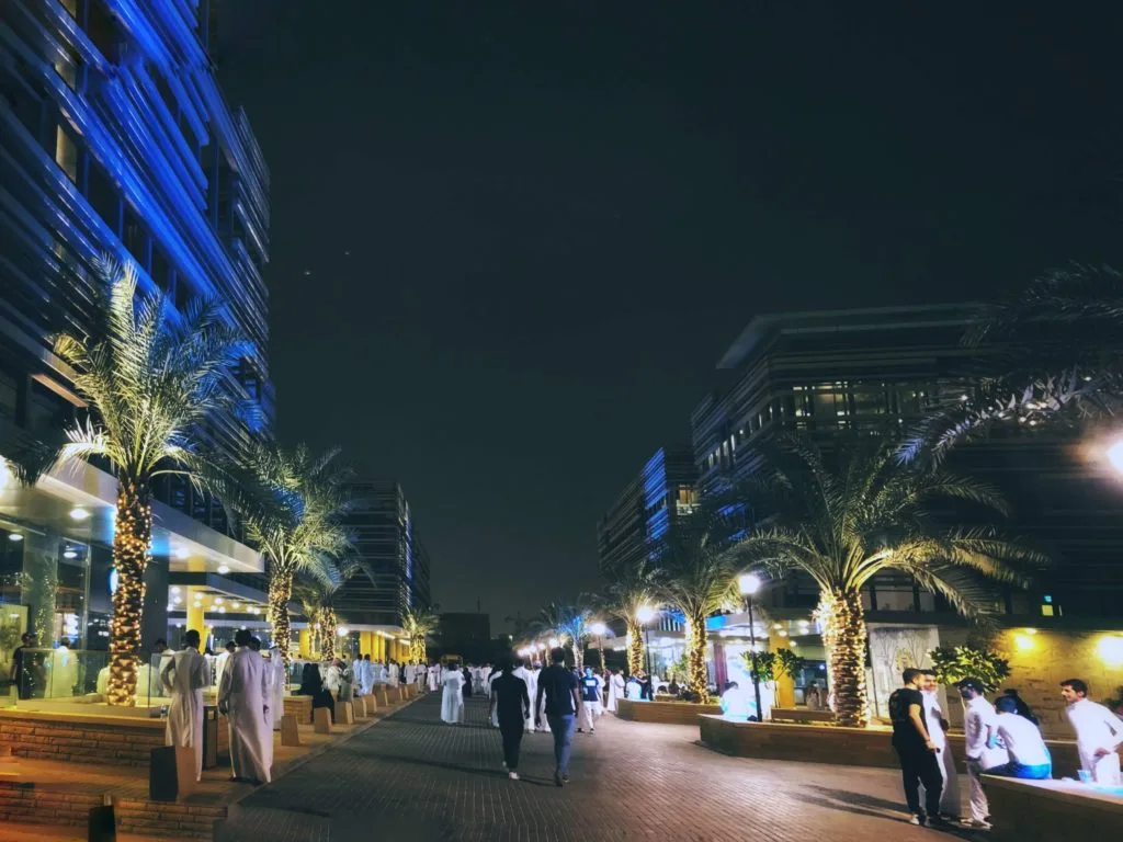 Portfolio Rationalisation — Six-Asset Commercial Case Study